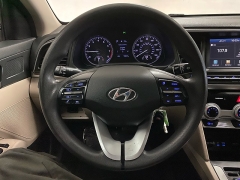 Used 2019  Hyundai Elantra 4d Sedan SEL at Ideal Cars Llc near Mesa&comma; AZ