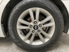 Used 2015  Hyundai Sonata 4d Sedan SE at Ideal Cars Llc near Mesa&comma; AZ