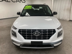 Used 2023  Hyundai Venue Limited IVT at Ideal Cars Llc near Mesa&comma; AZ