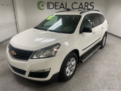  2014 Chevrolet Traverse 4d SUV FWD LS at Ideal Cars Llc near Mesa, AZ