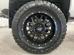 Used 2016  Chevrolet Silverado 1500 4WD Crew Cab LT at Ideal Cars Llc near Mesa&comma; AZ