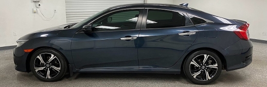 Used 2017  Honda Civic Sedan 4d Touring at Ideal Cars Llc near Mesa&comma; AZ