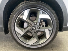 Used 2023  Hyundai Venue Limited IVT at Ideal Cars Llc near Mesa&comma; AZ