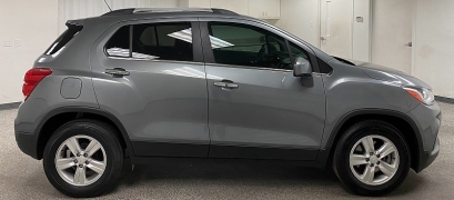 Used 2020  Chevrolet Trax 4d SUV FWD LT at Ideal Cars Llc near Mesa&comma; AZ