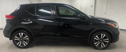 Used 2018  Nissan Kicks 4d SUV FWD SV at Ideal Cars Llc near Mesa&comma; AZ