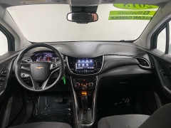 Used 2018  Chevrolet Trax 4d SUV FWD LS at Ideal Cars Llc near Mesa&comma; AZ
