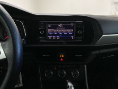 Used 2019  Volkswagen Jetta 4d Sedan 1&period;4T R-Line at Ideal Cars Llc near Mesa&comma; AZ