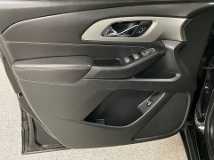 Used 2020  Chevrolet Traverse 4d SUV FWD LT Cloth w&sol;1LT at Ideal Cars Llc near Mesa&comma; AZ