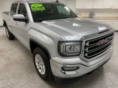 Used 2017  GMC Sierra 1500 2WD Crew Cab SLE at Ideal Cars Llc near Mesa, AZ