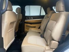 Used 2017  Ford Explorer 4d SUV 4WD XLT at Ideal Cars Llc near Mesa&comma; AZ