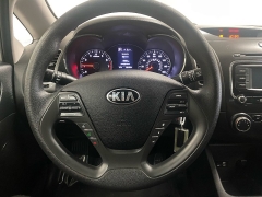 Used 2018  Kia Forte 4d Sedan LX Auto at Ideal Cars Llc near Mesa&comma; AZ