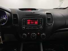 Used 2015  Kia Forte 4d Sedan LX Auto at Ideal Cars Llc near Mesa&comma; AZ