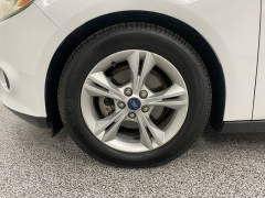 Used 2014 Ford Focus 4d Hatchback SE at Ideal Cars Llc near Mesa, AZ