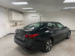 Used 2021 Nissan Altima 2.5 SV Sedan at Ideal Cars Llc near Mesa, AZ