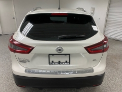 Used 2020  Nissan Rogue Sport 4d SUV FWD SL at Ideal Cars Llc near Mesa&comma; AZ