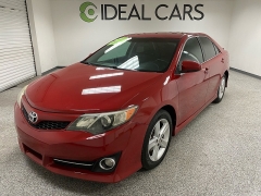  2013 Toyota Camry 4d Sedan SE at Ideal Cars Llc near Mesa, AZ
