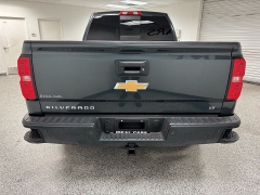Used 2018  Chevrolet Silverado 1500 4WD Crew Cab LT Z71 at Ideal Cars Llc near Mesa&comma; AZ