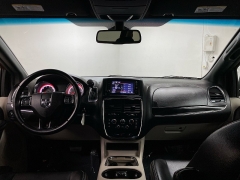 Used 2019  Dodge Grand Caravan 4d Wagon SXT at Ideal Cars Llc near Mesa&comma; AZ