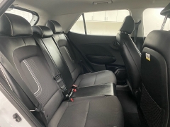 Used 2023  Hyundai Venue Limited IVT at Ideal Cars Llc near Mesa&comma; AZ