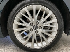 Used 2019  Toyota Camry 4d Sedan XLE at Ideal Cars Llc near Mesa&comma; AZ