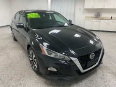 Used 2021 Nissan Altima 2.5 SV Sedan at Ideal Cars Llc near Mesa, AZ