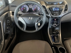 Used 2016 Hyundai Elantra 4d Sedan SE Auto at Ideal Cars Llc near Mesa, AZ