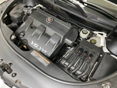 Used 2016  Cadillac SRX 4d SUV FWD Premium at Ideal Cars Llc near Mesa&comma; AZ