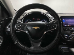 Used 2021  Chevrolet Malibu 4dr Sdn LT at Ideal Cars Llc near Mesa&comma; AZ