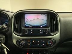 Used 2021  Chevrolet Colorado 2WD Crew Cab 128" LT at Ideal Cars Llc near Mesa&comma; AZ