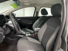 Used 2014  Ford Focus 4d Hatchback SE at Ideal Cars Llc near Mesa&comma; AZ