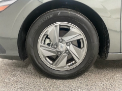 Used 2025  Hyundai Elantra SE IVT at Ideal Cars Llc near Mesa&comma; AZ