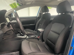 Used 2017  Hyundai Elantra 4d Sedan SE Value Edition at Ideal Cars Llc near Mesa&comma; AZ