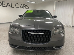 Used 2019 Chrysler 300 4d Sedan RWD Touring at Ideal Cars Llc near Mesa, AZ