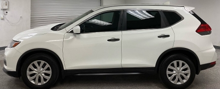 Used 2017  Nissan Rogue 4d SUV FWD S &lpar;2017&period;5&rpar; at Ideal Cars Llc near Mesa&comma; AZ