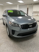 Used 2020  Kia Sorento 4d SUV FWD L at Ideal Cars Llc near Mesa&comma; AZ