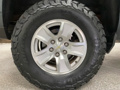 Used 2018  Chevrolet Silverado 1500 4WD Crew Cab LT at Ideal Cars Llc near Mesa&comma; AZ