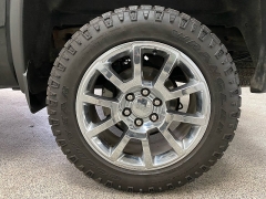 Used 2018  GMC Sierra 1500 4WD Crew Cab Denali at Ideal Cars Llc near Mesa&comma; AZ