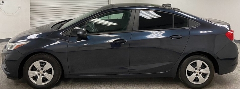 Used 2016  Chevrolet Cruze 4d Sedan LS Auto at Ideal Cars Llc near Mesa&comma; AZ