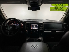 Used 2017  Ram 1500 2WD Crew Cab Night at Ideal Cars Llc near Mesa&comma; AZ