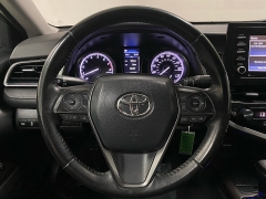 Used 2022  Toyota Camry SE Auto at Ideal Cars Llc near Mesa&comma; AZ