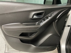 Used 2020  Chevrolet Trax 4d SUV FWD LS at Ideal Cars Llc near Mesa&comma; AZ