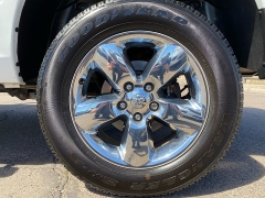 Used 2016  Ram 1500 4WD Crew Cab Big Horn at Ideal Cars Llc near Mesa&comma; AZ