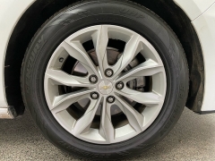 Used 2021  Chevrolet Malibu 4dr Sdn LT at Ideal Cars Llc near Mesa&comma; AZ