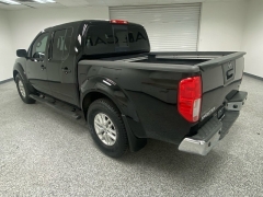 Used 2015 Nissan Frontier 2WD Crew Cab SV Auto at Ideal Cars Llc near Mesa, AZ