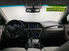 Used 2017  Hyundai Sonata Plug-In Hybrid 4d Sedan at Ideal Cars Llc near Mesa&comma; AZ