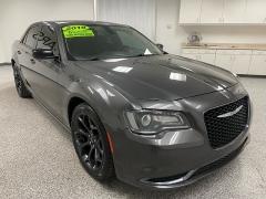 Used 2019 Chrysler 300 4d Sedan RWD Touring at Ideal Cars Llc near Mesa, AZ