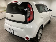 Used 2014  Kia Soul 4d Hatchback Base Auto at Ideal Cars Llc near Mesa&comma; AZ