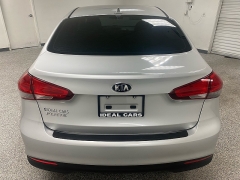Used 2018  Kia Forte 4d Sedan LX Auto at Ideal Cars Llc near Mesa&comma; AZ