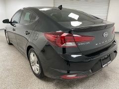 Used 2020  Hyundai Elantra 4d Sedan SEL at Ideal Cars Llc near Mesa&comma; AZ