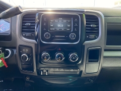 Used 2018  Ram 2500 4WD Crew Cab Tradesman at Ideal Cars Llc near Mesa&comma; AZ